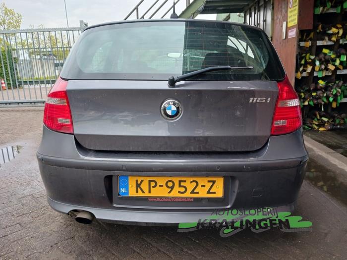 BMW 1 serie 116i 1.6 16V Sloopvoertuig (2008, Grijs)