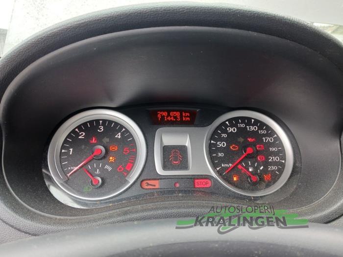 Renault Clio III 1.5 dCi FAP Sloopvoertuig (2011, Grijs)