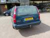 Volvo V70 uit 1998 (Sloopvoertuig)