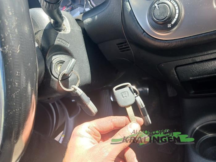 Honda Civic 1.3 16V VTEC-i IMA Sloopvoertuig (2004, Grijs)