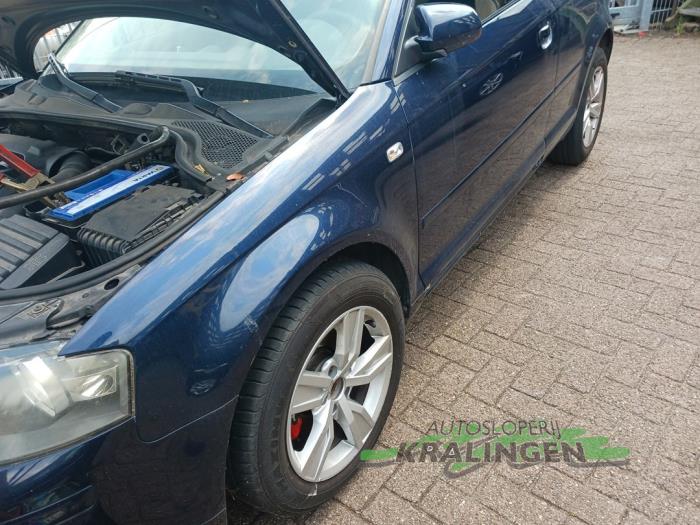 Audi A3 1.6 Sloopvoertuig (2005, Blauw)