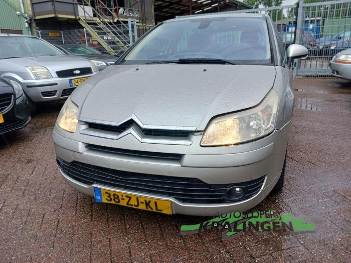Citroen C4 Berline 1.6 16V Schadevoertuig (2008, Grijs)