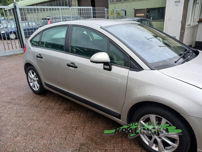 Citroen C4 Berline 1.6 16V Schadevoertuig (2008, Grijs)