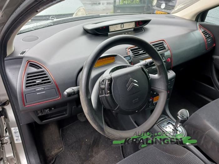 Citroen C4 Berline 1.6 16V Schadevoertuig (2008, Grijs)