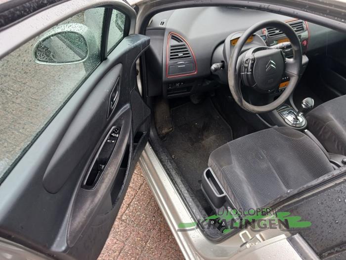 Citroen C4 Berline 1.6 16V Schadevoertuig (2008, Grijs)