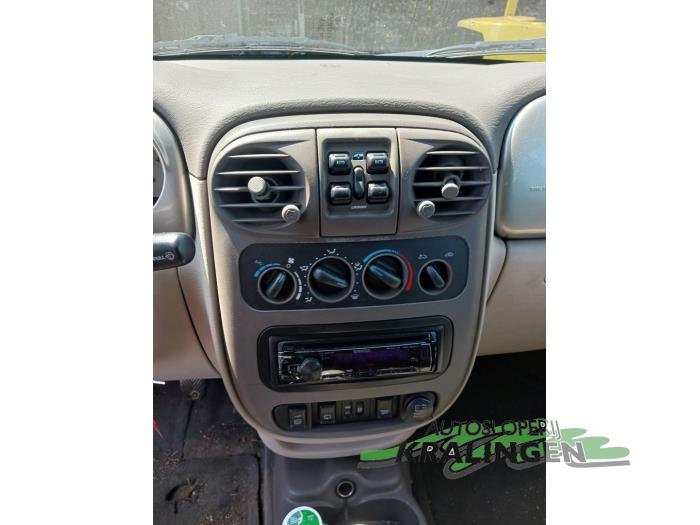 Chrysler PT Cruiser 2.2 CRD 16V Sloopvoertuig (2002, Zwart)