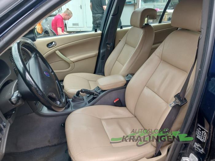 Saab 9-5 Estate 2.0t 16V Sloopvoertuig (2002, Blauw)