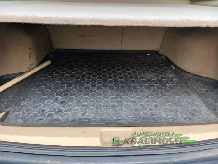 Saab 9-5 Estate 2.0t 16V Sloopvoertuig (2002, Blauw)