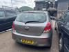 Hyundai i20 1.2i 16V Schadevoertuig (2013, Grijs)