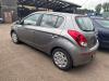 Hyundai i20 1.2i 16V Schadevoertuig (2013, Grijs)