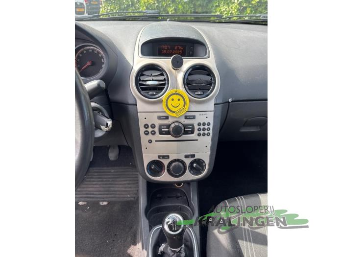 Opel Corsa D 1.4 16V Twinport Sloopvoertuig (2007, Grijs)