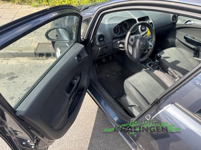 Opel Corsa D 1.4 16V Twinport Sloopvoertuig (2007, Grijs)