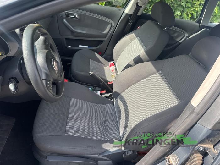 Seat Ibiza III 1.2 12V Sloopvoertuig (2006, Grijs)