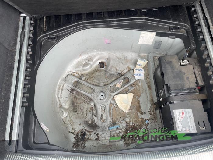 Audi A6 Avant 3.2 V6 24V FSI Quattro Sloopvoertuig (2006, Grijs)