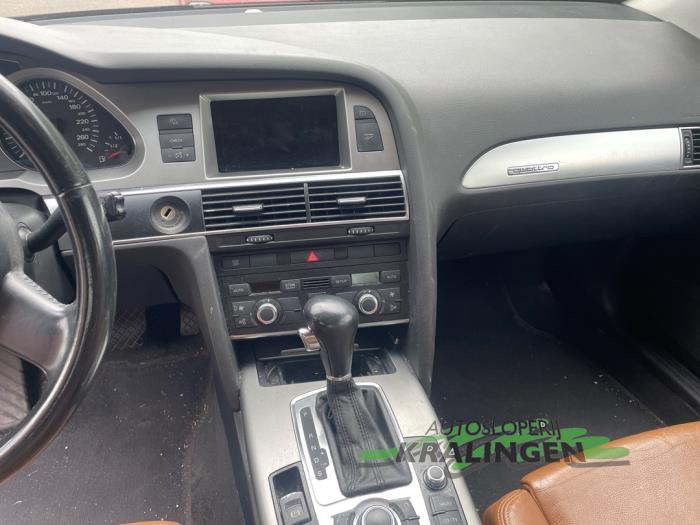 Audi A6 Avant 3.2 V6 24V FSI Quattro Sloopvoertuig (2006, Grijs)