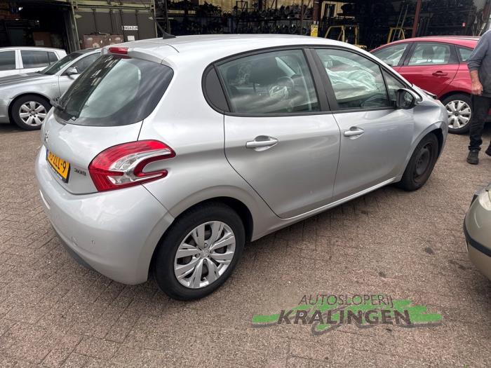 Peugeot 208 I 1.2 Vti 12V PureTech 82 Sloopvoertuig (2013, Grijs)