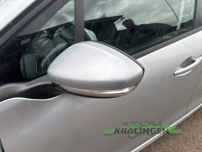 Peugeot 208 I 1.2 Vti 12V PureTech 82 Sloopvoertuig (2013, Grijs)