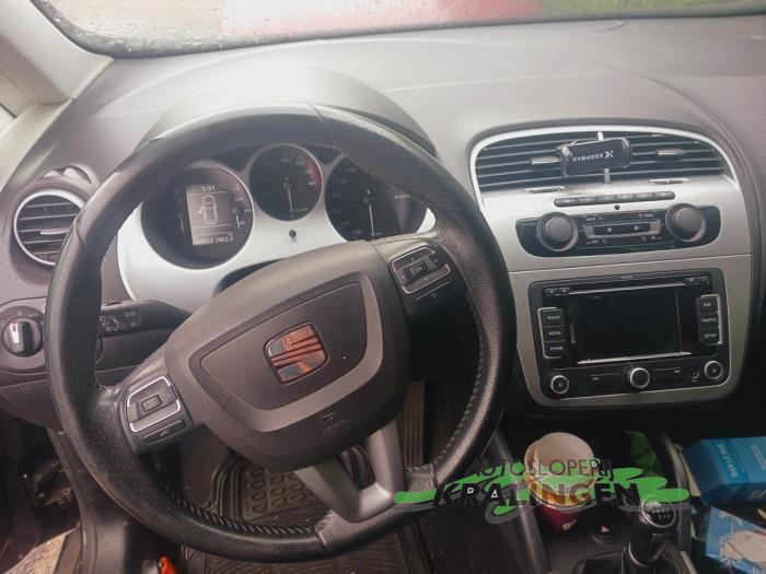 Seat Altea XL 1.2 TSI Sloopvoertuig (2011, Zwart)