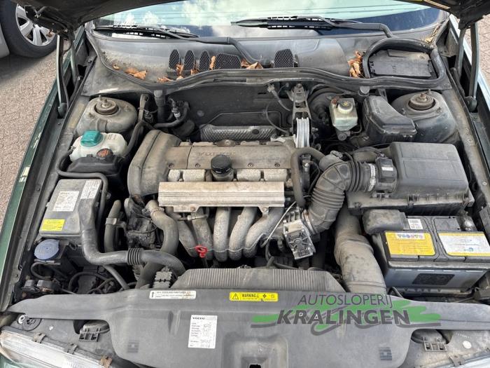 Volvo V70 2.4 20V Sloopvoertuig (1999, Groen)