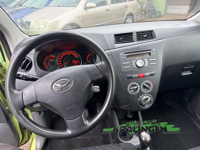 Daihatsu Cuore 1.0 12V DVVT Sloopvoertuig (2008, Groen)
