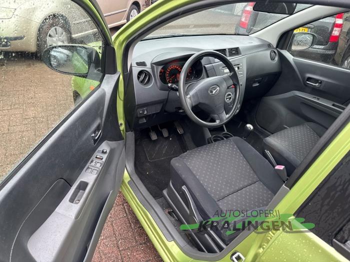 Daihatsu Cuore 1.0 12V DVVT Sloopvoertuig (2008, Groen)