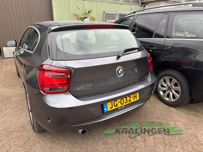 BMW 1 serie 116d 1.6 16V Efficient Dynamics Schadevoertuig (2013, Grijs)