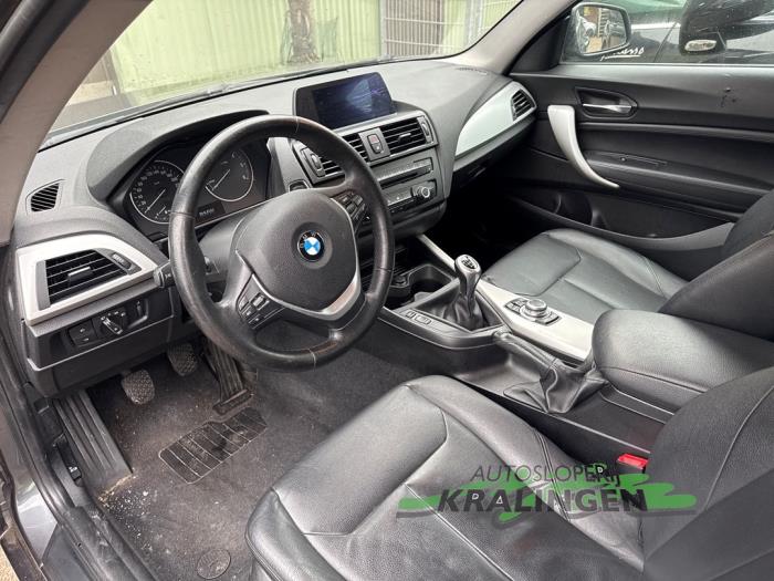 BMW 1 serie 116d 1.6 16V Efficient Dynamics Schadevoertuig (2013, Grijs)