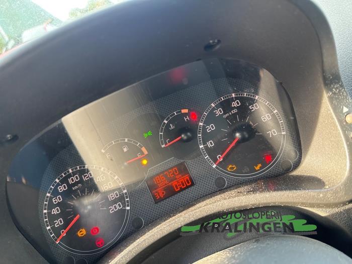 Fiat Panda 1.2 Fire Sloopvoertuig (2007, Grijs)