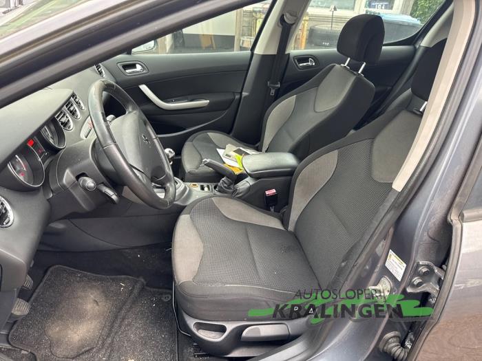 Peugeot 308 1.6 VTI 16V Sloopvoertuig (2008, Grijs)