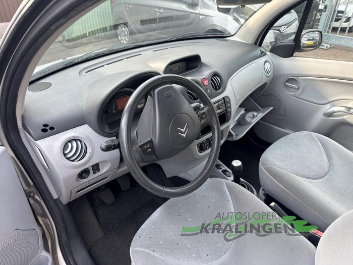 Citroen C3 1.4 Schadevoertuig (2003, Grijs)