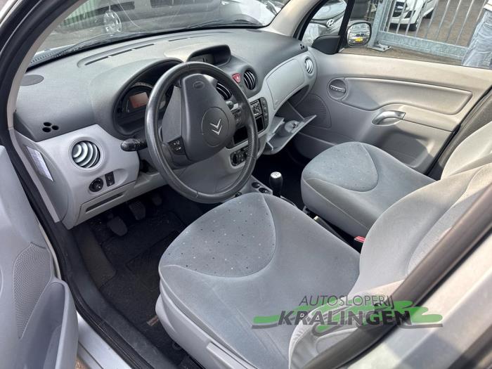 Citroen C3 1.4 Schadevoertuig (2003, Grijs)