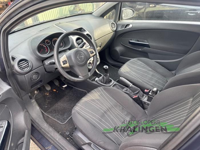Opel Corsa D 1.2 16V Sloopvoertuig (2008, Grijs)