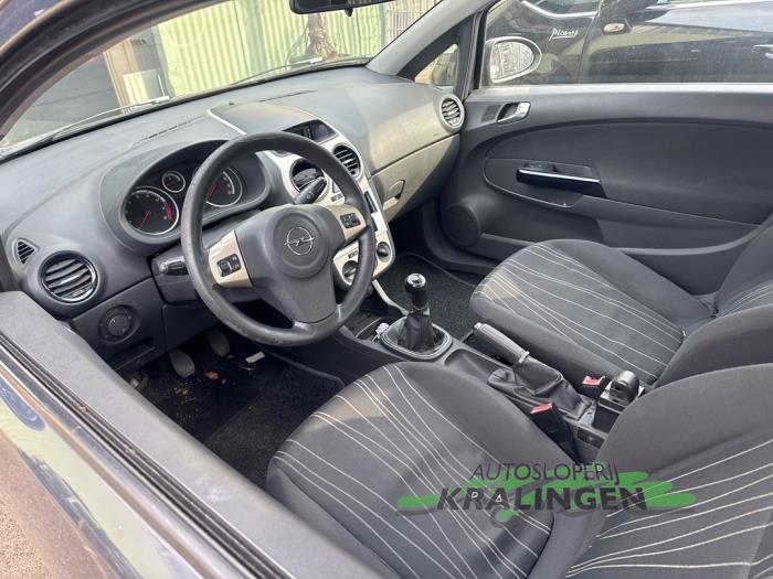 Opel Corsa D 1.2 16V Sloopvoertuig (2008, Grijs)