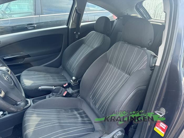Opel Corsa D 1.2 16V Sloopvoertuig (2008, Grijs)
