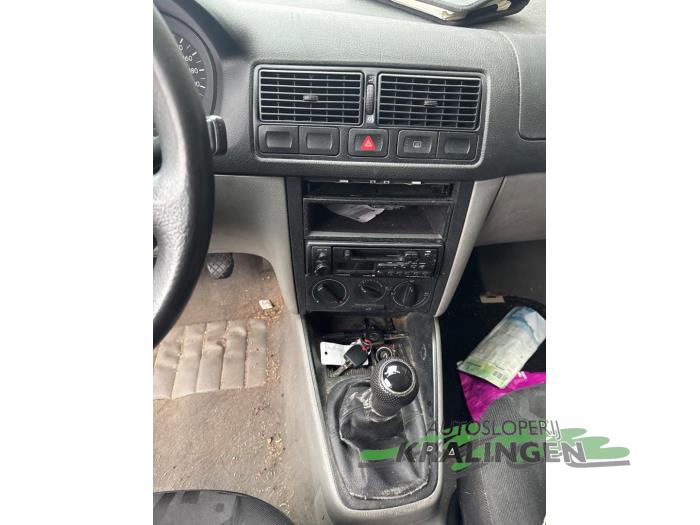 Volkswagen Golf IV 1.4 16V Sloopvoertuig (2000, Grijs)