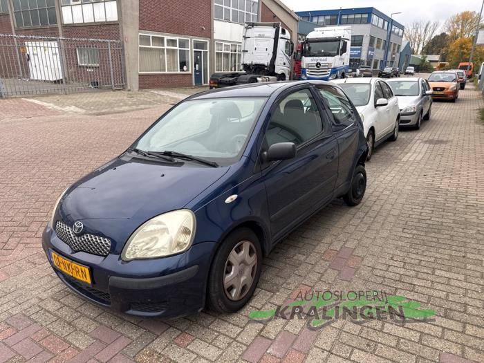 Toyota Yaris 1.3 16V VVT-i Schadevoertuig (2003, Blauw)