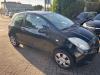Toyota Yaris II 1.0 12V VVT-i Sloopvoertuig (2006, Zwart)