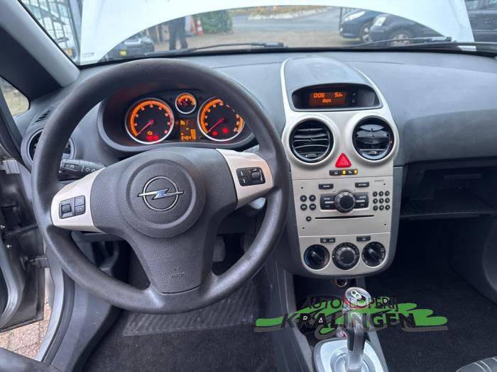 Opel Corsa D 1.2 16V Sloopvoertuig (2009, Grijs)
