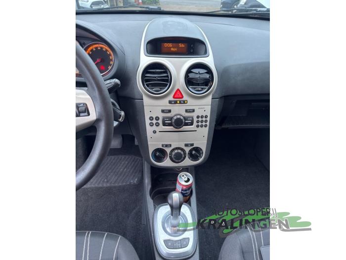 Opel Corsa D 1.2 16V Sloopvoertuig (2009, Grijs)