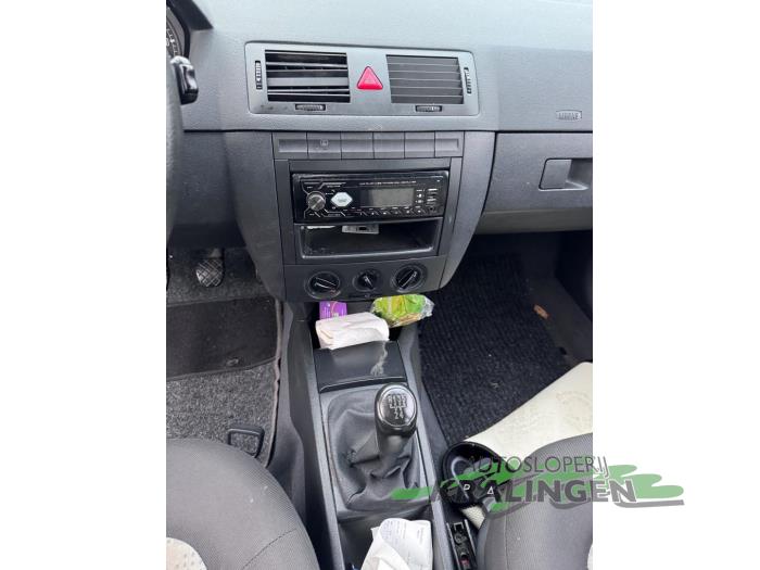 Skoda Fabia 1.4i Schadevoertuig (2003, Oranje)