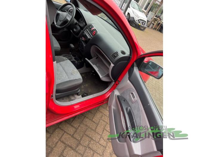 Kia Picanto 1.0 12V Sloopvoertuig (2006, Rood)