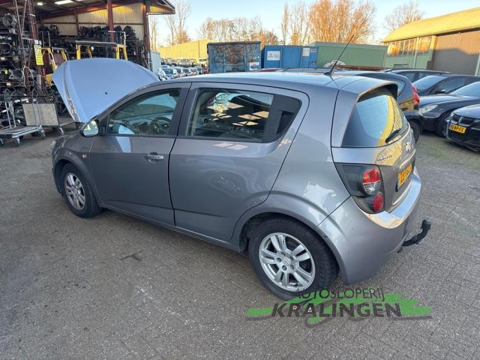Chevrolet Aveo 1.3 D 16V Schadevoertuig (2012, Grijs)