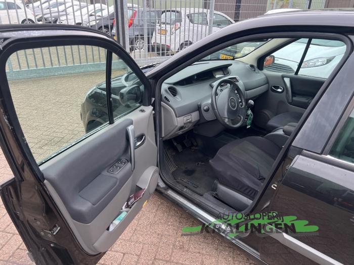 Renault Scénic II 1.6 16V Sloopvoertuig (2007, Zwart)