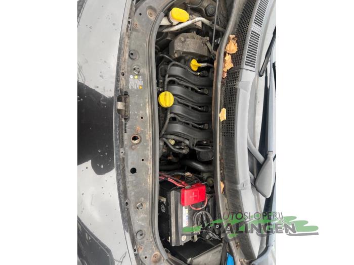 Renault Scénic II 1.6 16V Sloopvoertuig (2007, Zwart)