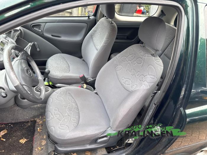 Toyota Yaris 1.3 16V VVT-i Sloopvoertuig (2000, Groen)