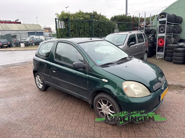 Toyota Yaris 1.3 16V VVT-i Sloopvoertuig (2000, Groen)