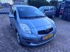 Toyota Yaris II 1.3 16V VVT-i Schadevoertuig (2007, Grijs)