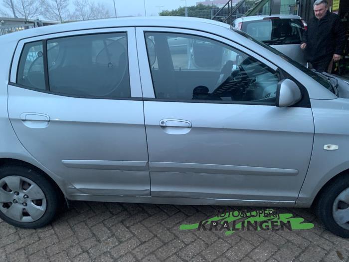 Kia Picanto 1.1 12V Sloopvoertuig (2005, Grijs)