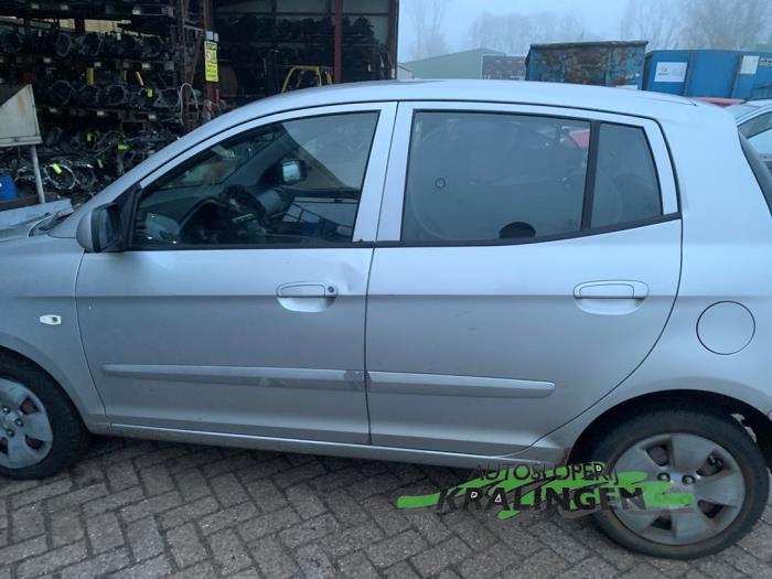 Kia Picanto 1.1 12V Sloopvoertuig (2005, Grijs)