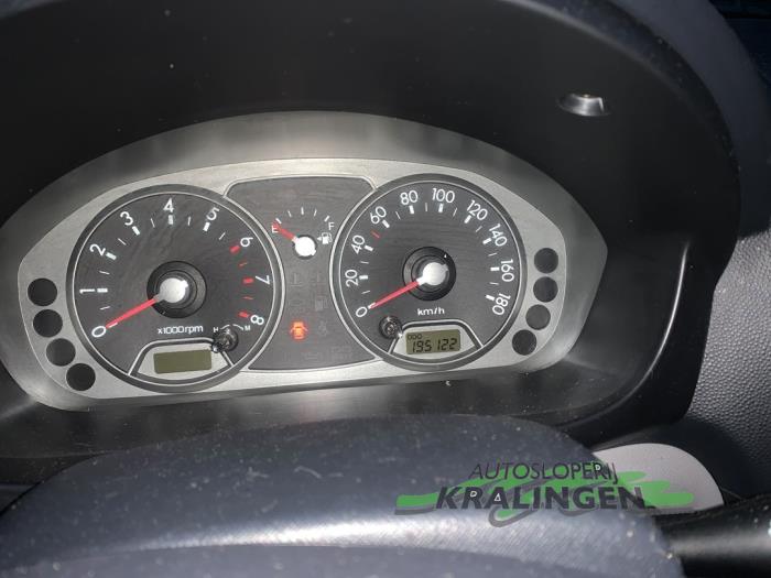 Kia Picanto 1.1 12V Sloopvoertuig (2005, Grijs)